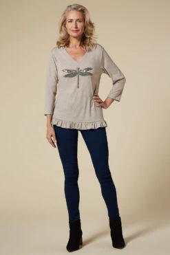 3/4 Sleeve Sequin Dragonfly V Neck Top -Mod Vanta Sales Store 22 08 12 BonMarche Day2 SHOT008 0509