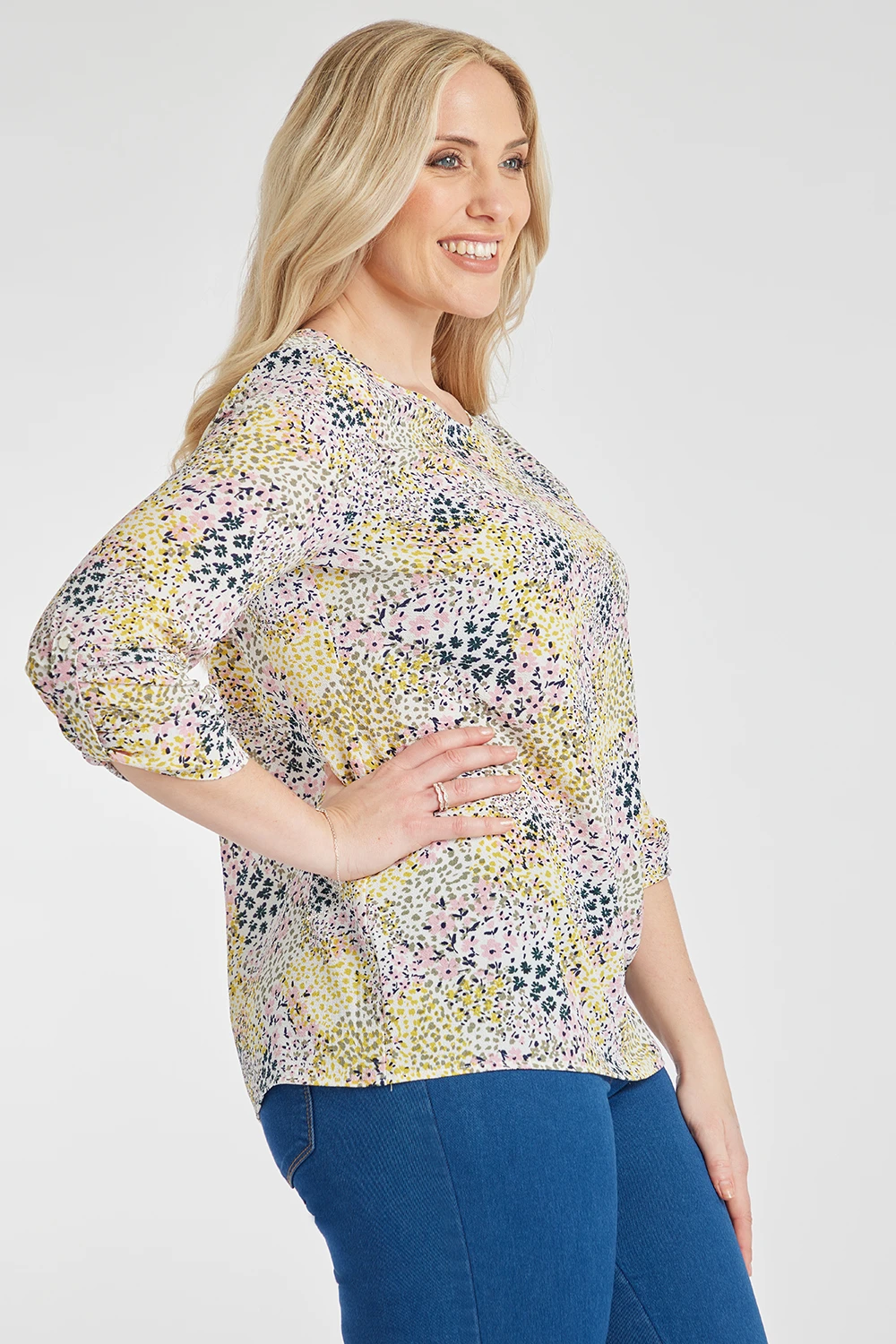 3/4 Sleeve Ditsy Patchwork Print Overhead Blouse 7 3/4 Sleeve Ditsy Patchwork Print Overhead Blouse - Image 5