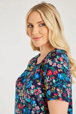 Short Sleeve Ditsy Flower Design Top -Mod Vanta Sales Store 900288453 alt6