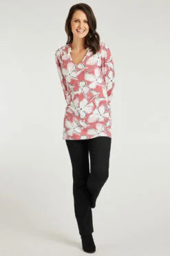 3/4 Sleeve Shirred Shoulder Pink Floral Button Detail Tunic -Mod Vanta Sales Store 900289763 alt1