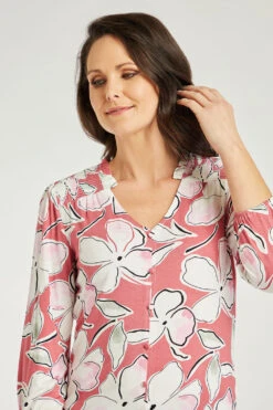 3/4 Sleeve Shirred Shoulder Pink Floral Button Detail Tunic -Mod Vanta Sales Store 900289763 alt6