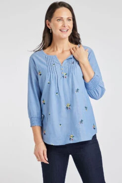 3/4 Sleeve Pintuck Embroidered Denim Shirt -Mod Vanta Sales Store 900291626 alt1