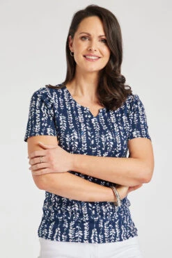 Short Sleeve Wild Seed Print Notch Neck T-Shirt