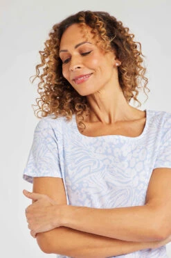 Short Sleeve Mono Animal Print Square Neck Top 13 Short Sleeve Mono Animal Print Square Neck Top -Mod Vanta Sales Store 900295409 alt51