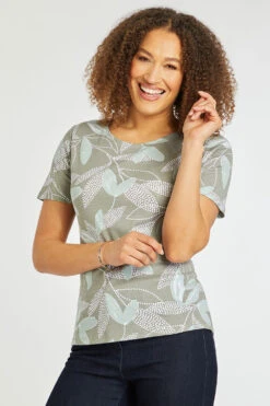 Green Dotty Leaf Print Scoop Neck Top