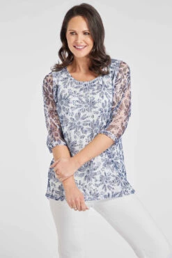 3/4 Sleeve Daisy Print Popcorn Blouse