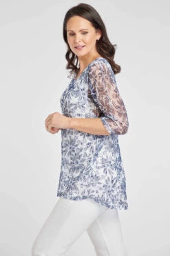 3/4 Sleeve Daisy Print Popcorn Blouse -Mod Vanta Sales Store 900309344 alt3