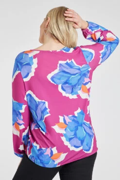 Long Sleeve Abstract Flower Wrap Top 16 Long Sleeve Abstract Flower Wrap Top -Mod Vanta Sales Store 900309663 alt51