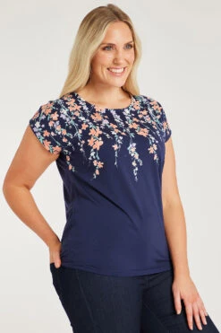 Short Sleeve Trailing Floral Design Top -Mod Vanta Sales Store 900313453 alt4