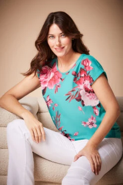 Short Sleeve Large Rose Print Woven Top -Mod Vanta Sales Store 9003141 1