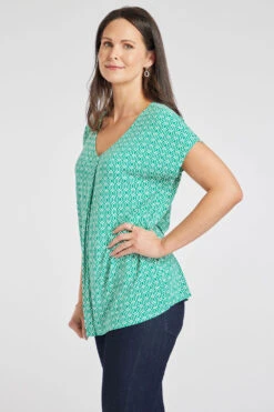 Short Sleeve Pleated Geo Diamond T-Shirt 12 Short Sleeve Pleated Geo Diamond T-Shirt -Mod Vanta Sales Store 900344131 alt3