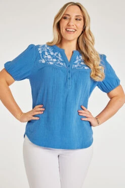 Embroidered Half Placket Overhead Shirt -Mod Vanta Sales Store 900345509 alt1