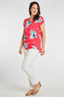 Short Sleeve Large Spaced Floral Print T-Shirt -Mod Vanta Sales Store 900347569 alt1