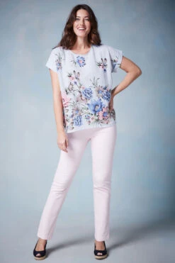 Short Sleeve Floral Design Top -Mod Vanta Sales Store 9003566
