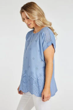 Short Sleeve Broderie Front Detail Top -Mod Vanta Sales Store 900362009 alt3