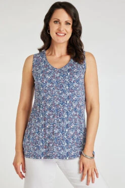 Sleeveless Plisse Ditsy Print Top