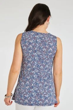 Sleeveless Plisse Ditsy Print Top -Mod Vanta Sales Store 900387009 alt4