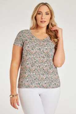 Short Sleeve Ditsy Print V-Neck Shell Top