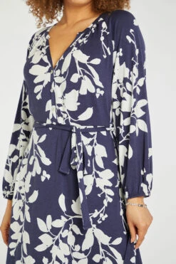 Leaf Print Belted Dress With Button Detail 15 Leaf Print Belted Dress With Button Detail -Mod Vanta Sales Store 900393553 alt6