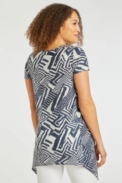 Short Sleeve Geo Print Hanky Hem Tunic With Metal Ring -Mod Vanta Sales Store 900424533 alt4