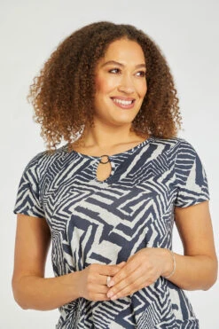 Short Sleeve Geo Print Hanky Hem Tunic With Metal Ring -Mod Vanta Sales Store 900424533 alt5