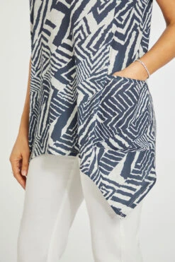 Short Sleeve Geo Print Hanky Hem Tunic With Metal Ring -Mod Vanta Sales Store 900424533 alt6