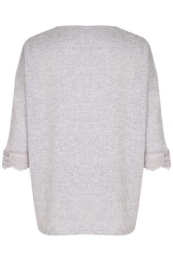 3/4 Sleeve Floral Design Top -Mod Vanta Sales Store 900426033 alt2