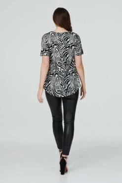 Stella Morgan - Short Sleeve Zebra Print Shell Top -Mod Vanta Sales Store 9004447 07205