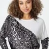 Stella Morgan - Long Sleeve Animal Print Colour Block Top -Mod Vanta Sales Store 9004455 07203