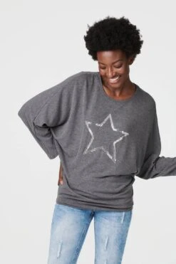 Stella Morgan - Long Sleeve Star Design Top