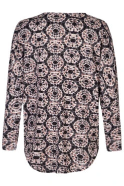 Stella Morgan - Long Sleeve Zip Neck Geo Print Top -Mod Vanta Sales Store 900446407 alt2