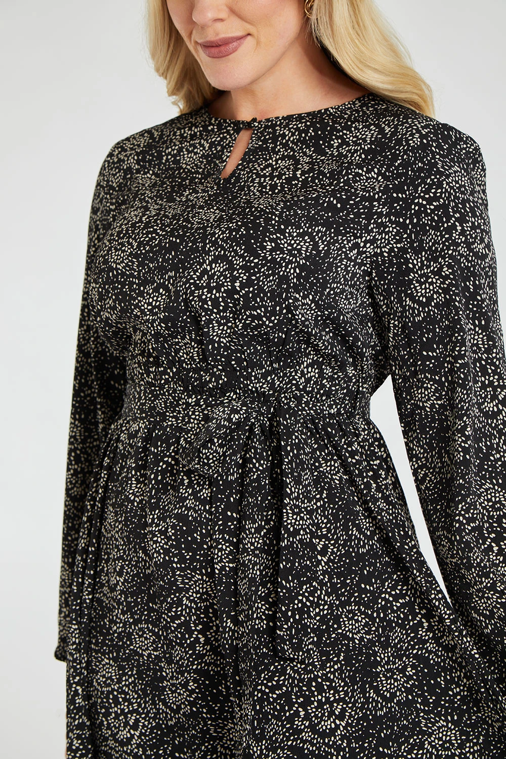 Dash Print Woven Midi Dress With Belt Detail 9 Dash Print Woven Midi Dress With Belt Detail - Image 7