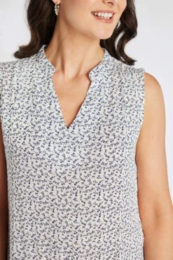 Sleeveless Ditsy Floral Print Blouse -Mod Vanta Sales Store 900471093 alt5