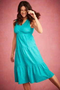 Sleeveless Tiered Textured Midi Dress 19 Sleeveless Tiered Textured Midi Dress -Mod Vanta Sales Store BonMarche SS Day2 SHOT004 023