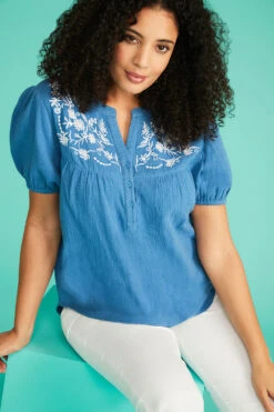 Embroidered Half Placket Overhead Shirt -Mod Vanta Sales Store BonMarche SS SHOT022 012