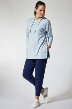 DASH - Longline Split Hem Detail Sweatshirt -Mod Vanta Sales Store Campaign 04 0011