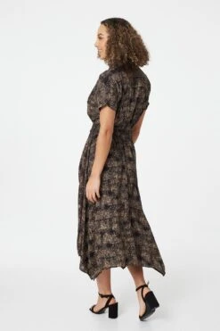 Izabel London – Printed Hanky Hem Shirt Dress -Mod Vanta Sales Store D165021250 ALT3