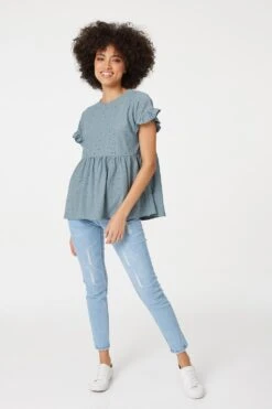 Izabel London – Broderie Anglaise Smock Top