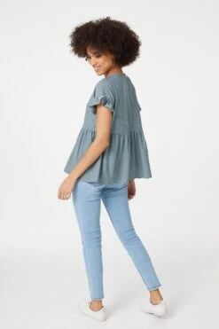 Izabel London – Broderie Anglaise Smock Top -Mod Vanta Sales Store T165173405 ALT3