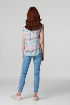 Izabel London – Animal Print Turn-Up Sleeve Top -Mod Vanta Sales Store T167639273 ALT3