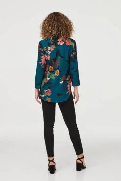Izabel London – Floral 3/4 Sleeve V-Neck Blouse -Mod Vanta Sales Store T508321327 ALT203